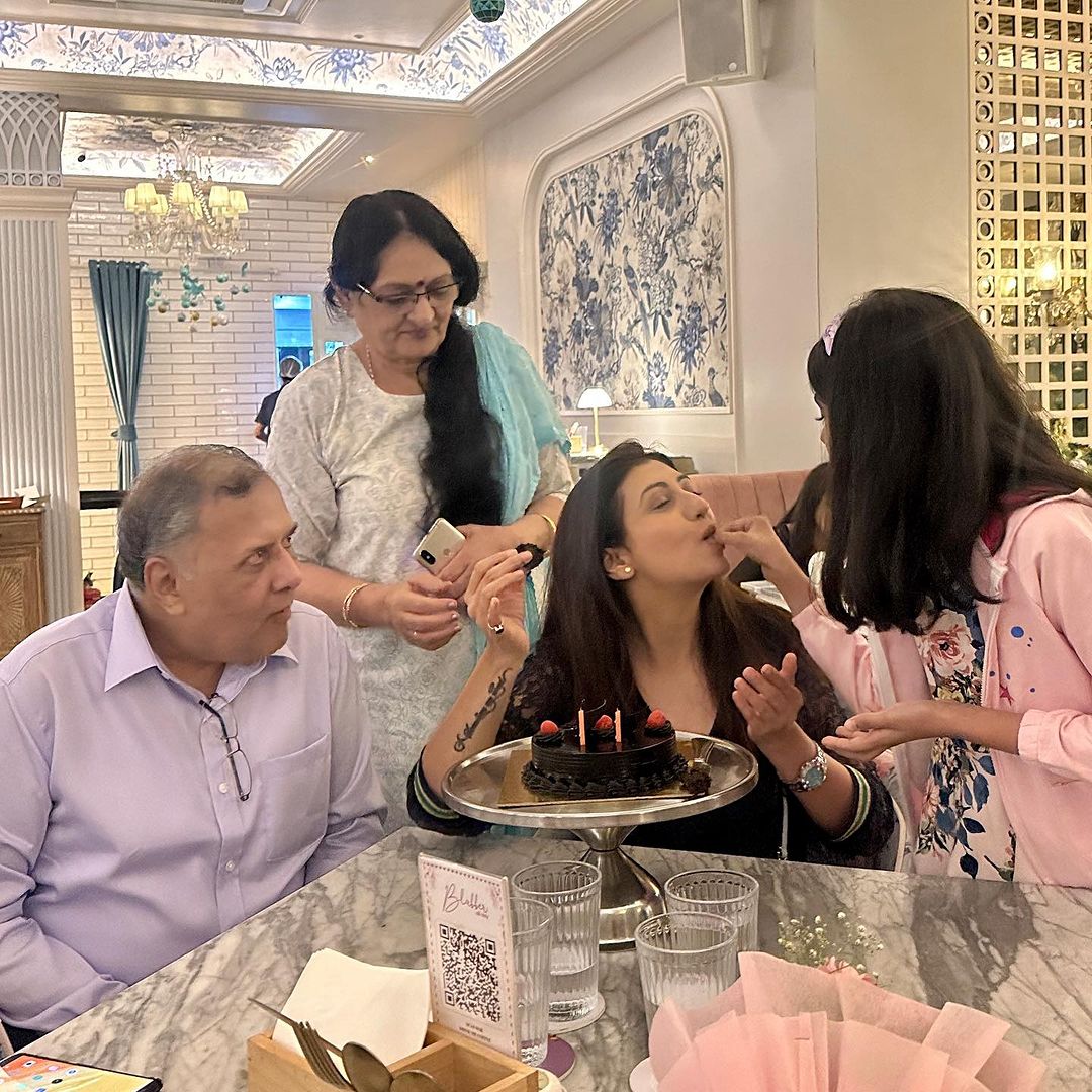 Juhi Parmar’s Most Precious Moments With Her Daughter Samairra, The Two Celebrated Birthday Phenomenally