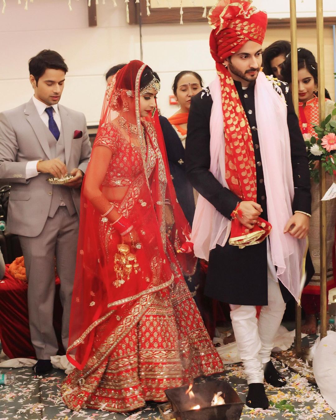 Dheeraj Dhoopar And His Wife Vinny Celebrates Thei