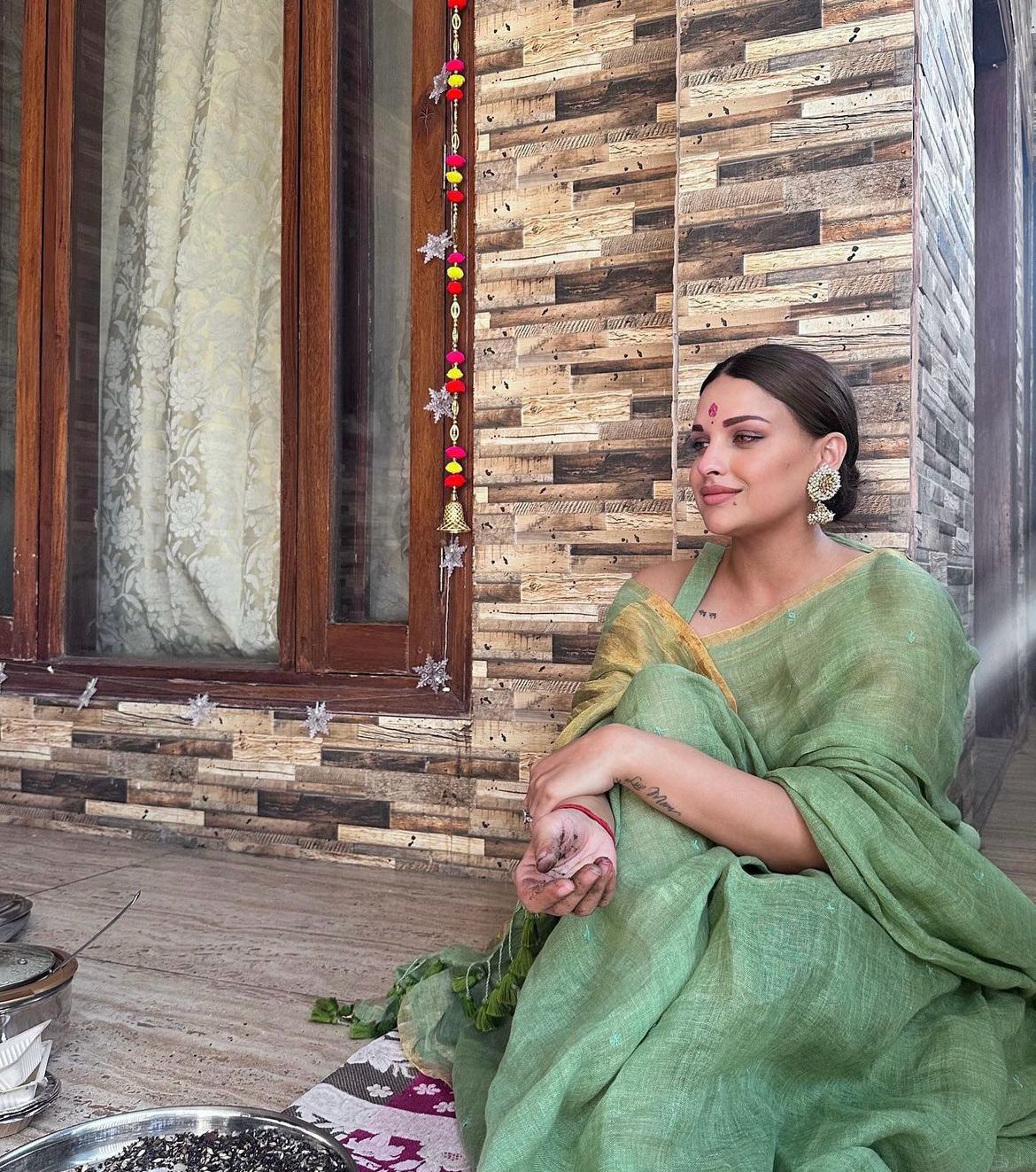 Himanshi Khurana image