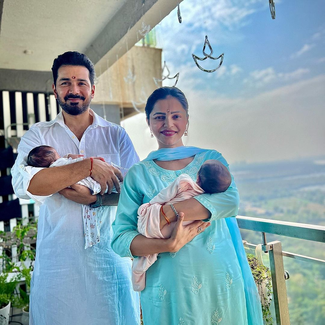 Abhinav Shukla Shared His Adorable Twin Daughters Jeeva And Edhaa Who Turned Three Months Old Today!