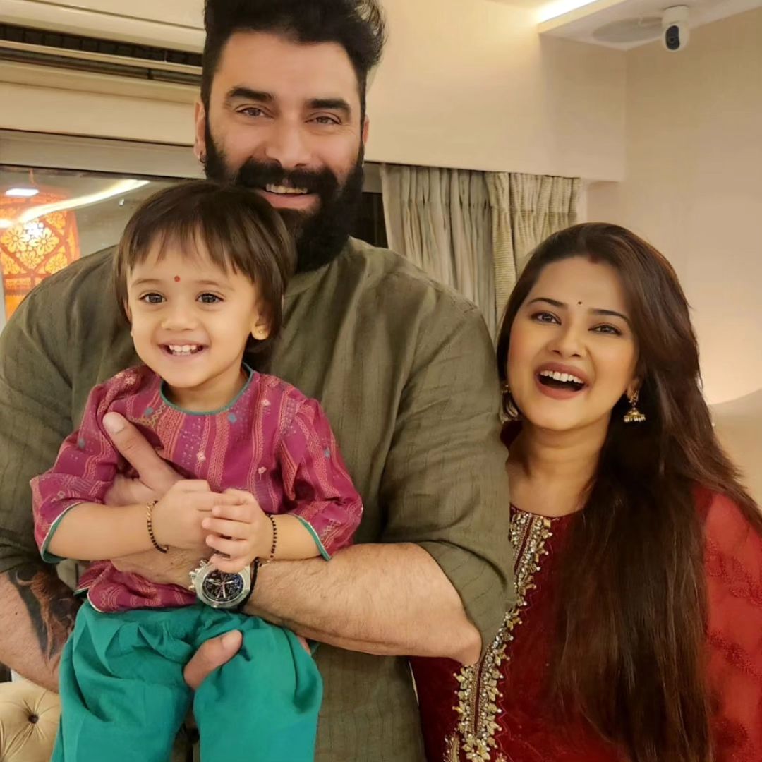 Birthday Vibes! Charming Kratika Sengar Dheer Wrote A Heartfelt Birthday Note For Her Hubby Nikitin Dheer!