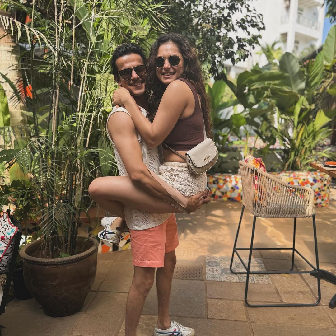 Crazy Birthday Wish Of Drashti Dhami For Her Lovable Hubby Will Make You LOL! See How?