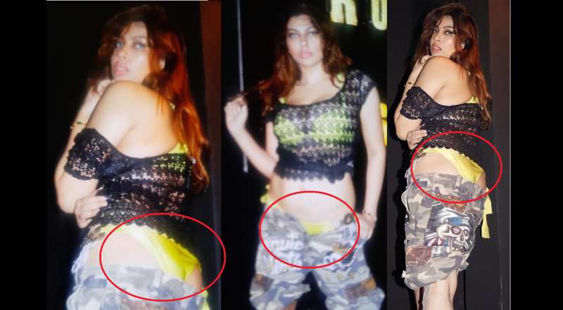 Model Priya Soni suffers a massive wardrobe malfunction as her shorts open up on stage during a Delhi event