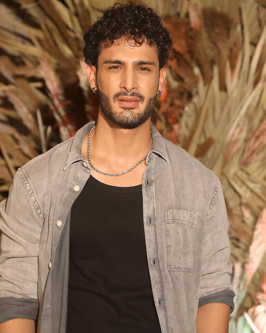 Ramadan Vibes! Bigg Boss Fame Umar Riaz Wishes People To Train The Body To Fast More And Eat Less!