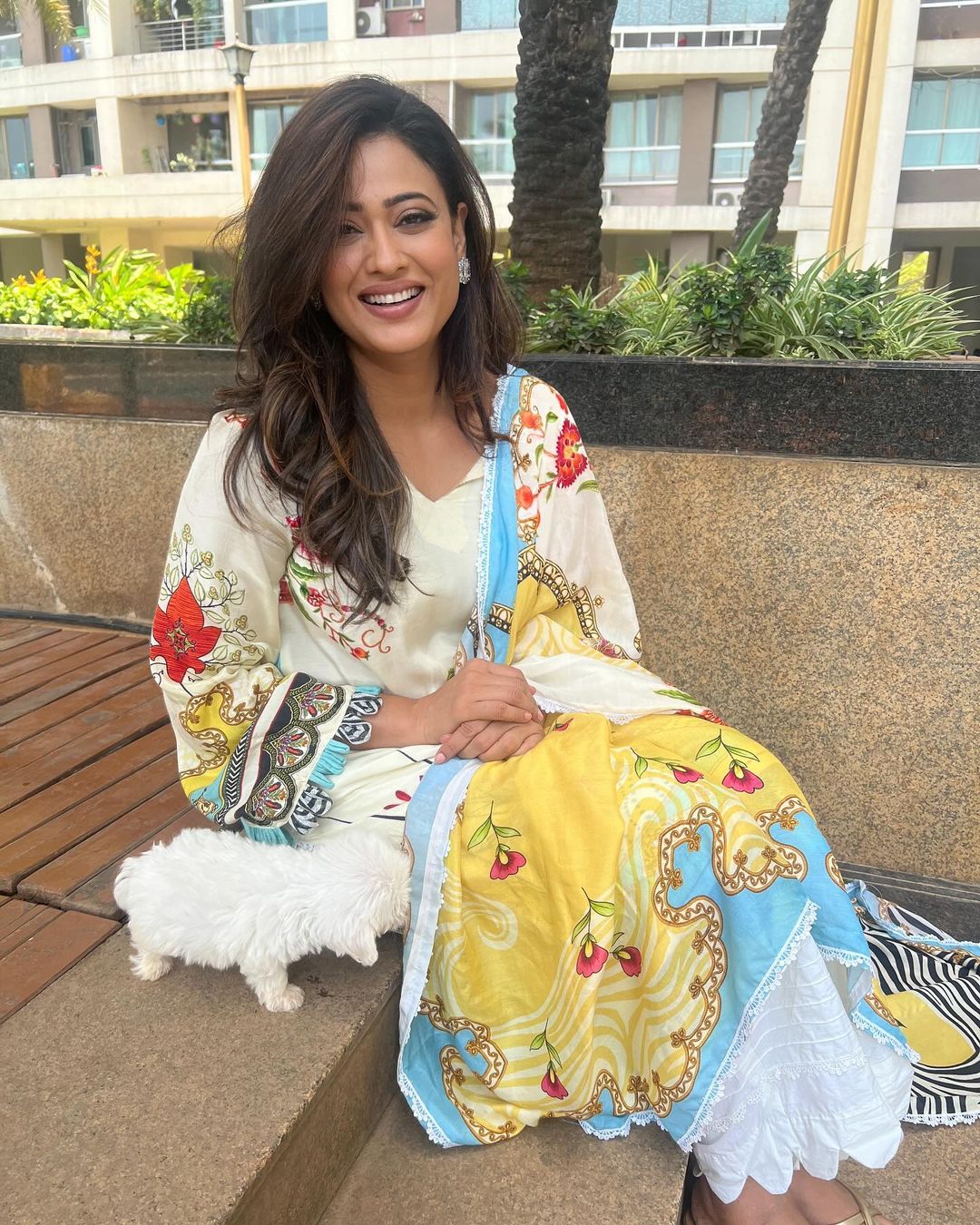 Our Most Charming Actress Shweta Tiwari Shares Heart-Warming Pictures. They Left Her Fans In Awe, Read On To Know What It Is! 