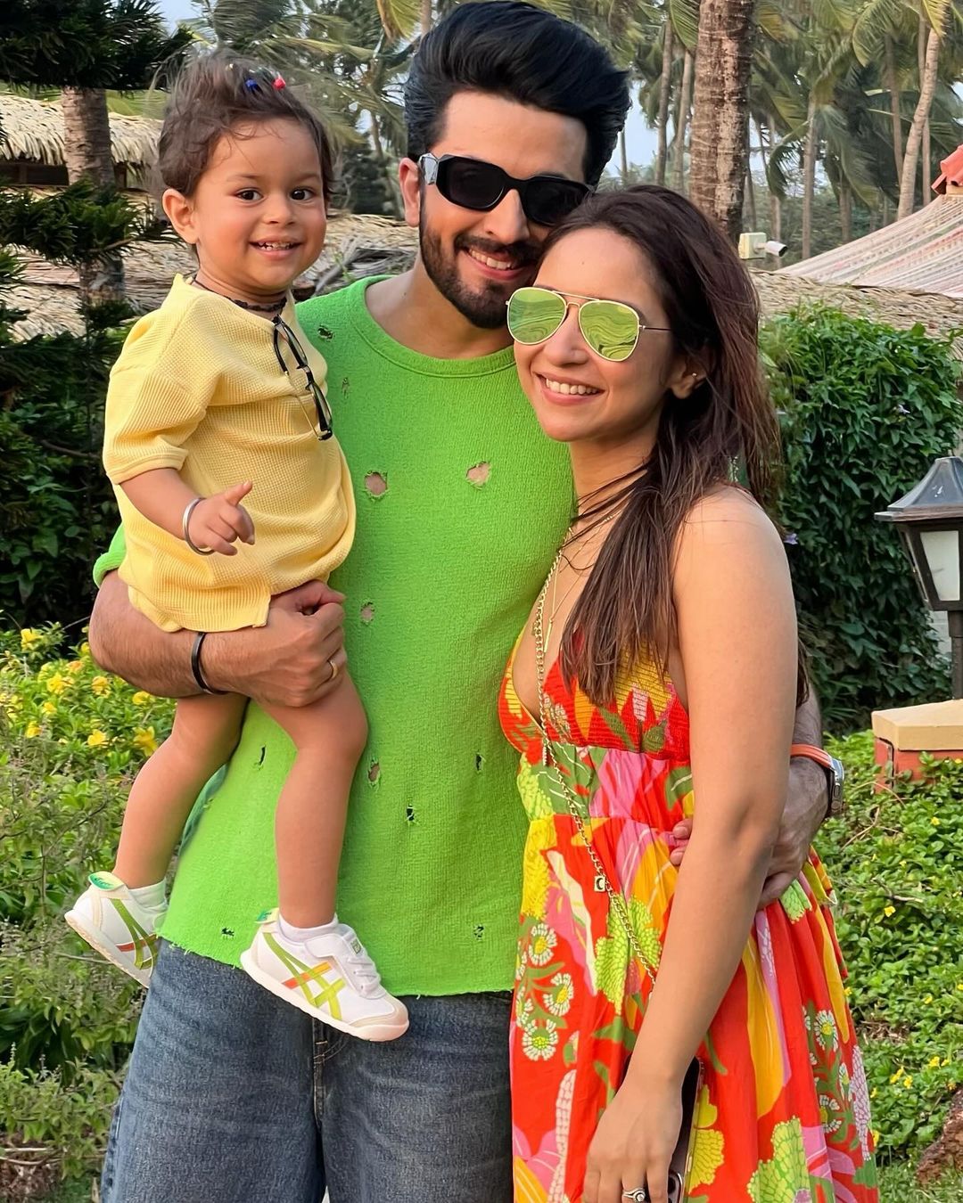 Sasural Simar Ka Fame Dheeraj Dhoopar Clarifies That His Son Zayn Is Not Making His Screen Debut!