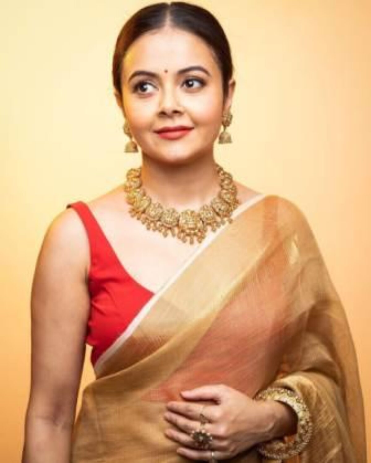 Actress Devoleena Bhattacharjee Has Been Trolled For Her Choice Of Partner. She Said If She Had Been Married A Wealthy Man, She Would Have Been Labeled A Gold Digger