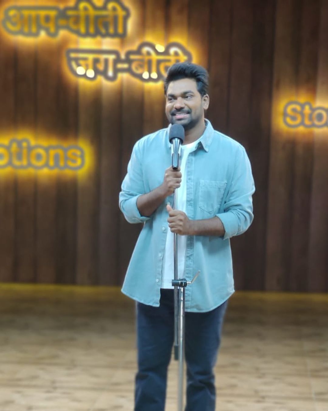 Zakir Khan Gears Up For His New Show Aapka Apna Zakir In Where Interesting Bollywood Stars Graces. Here’s What We Can Expect From The First Episode