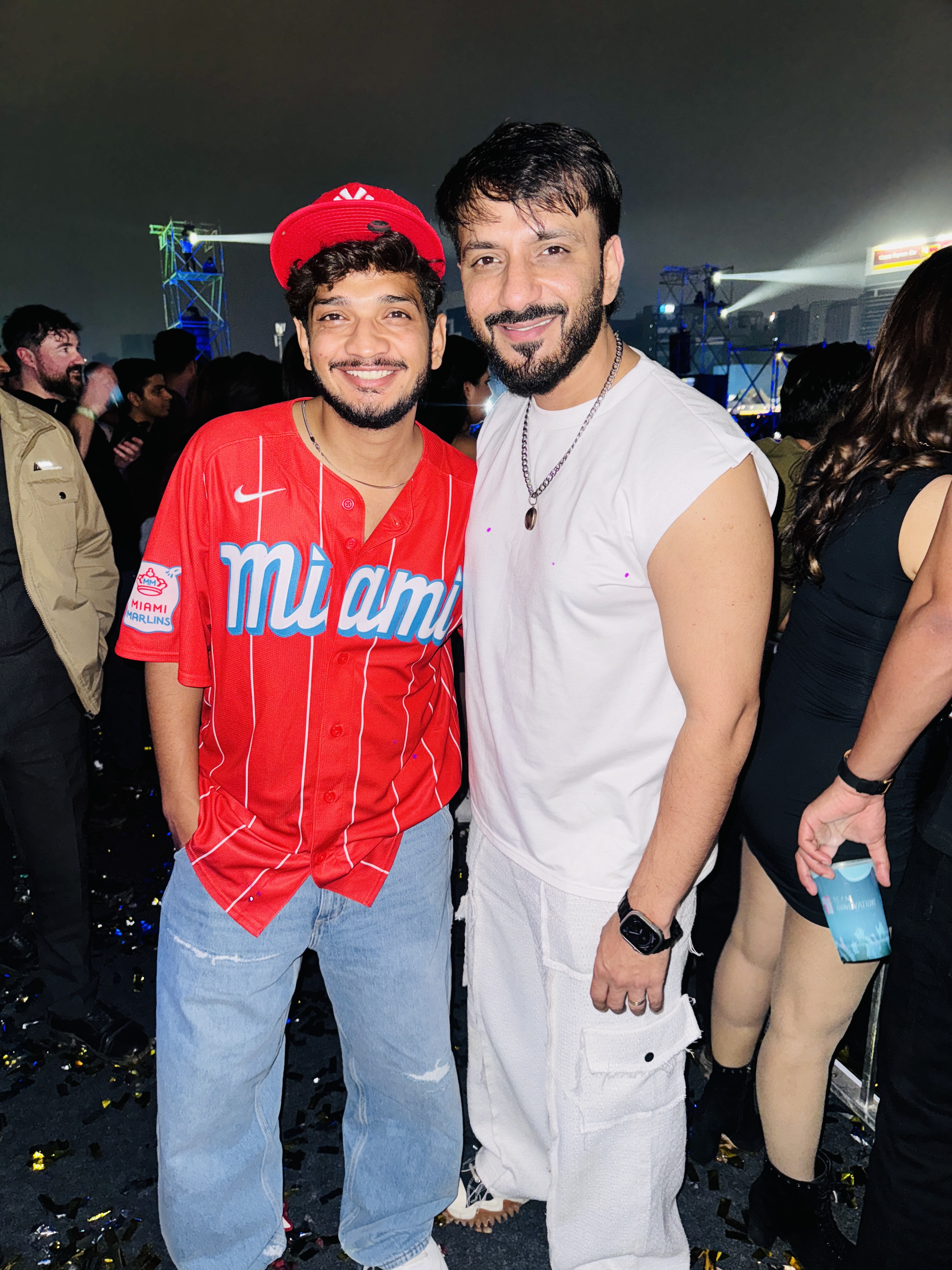 Ali Merchant Reunites With Munawar Faruqui At Karan Aujla's Mumbai Concert; Lock Upp Pals Smile In Viral Photo