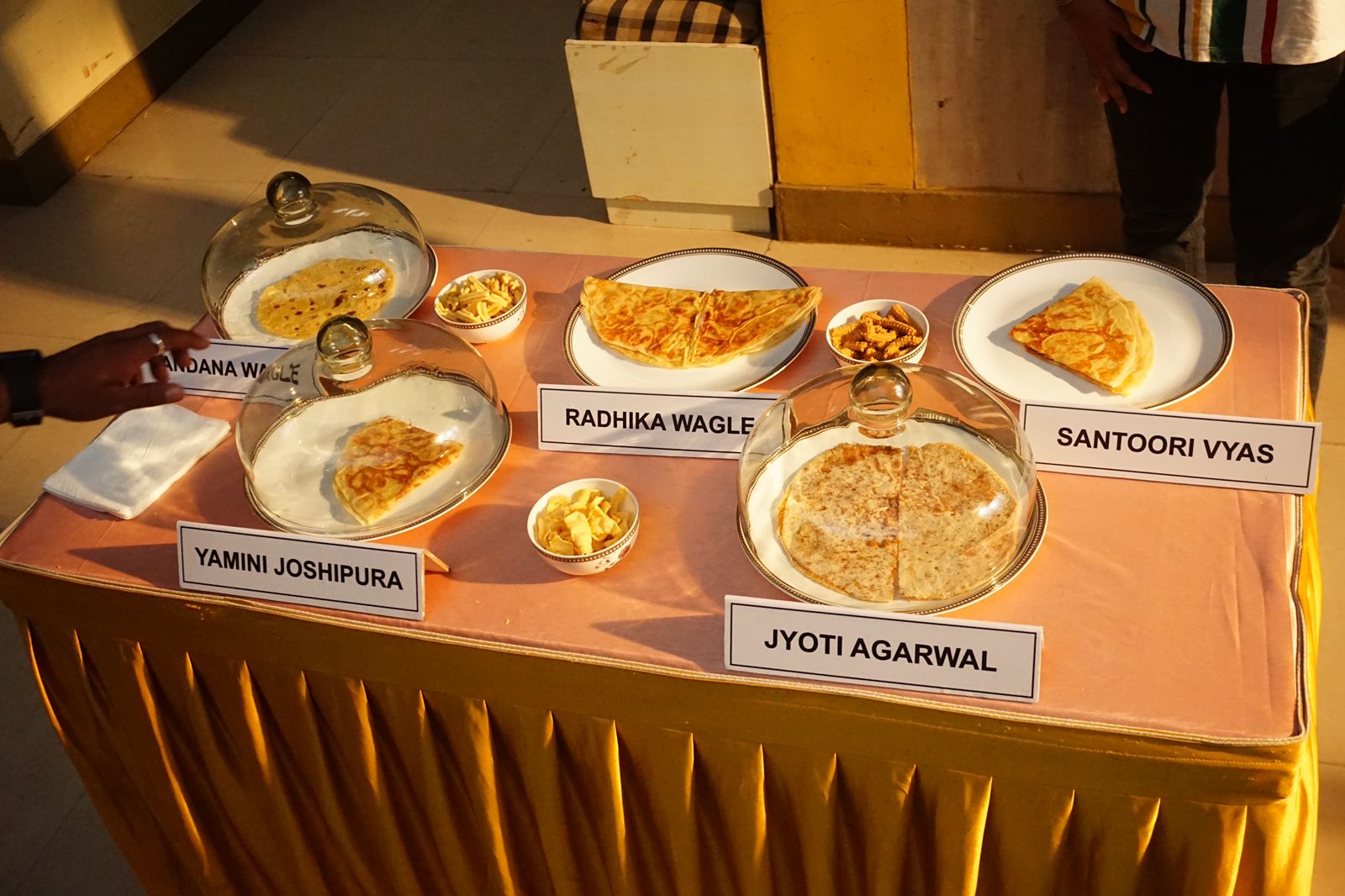 Fwd: MasterChef judge Ranveer Brar joins Sony SAB’s ‘Wagle Ki Duniya’ for a special cooking face-off!