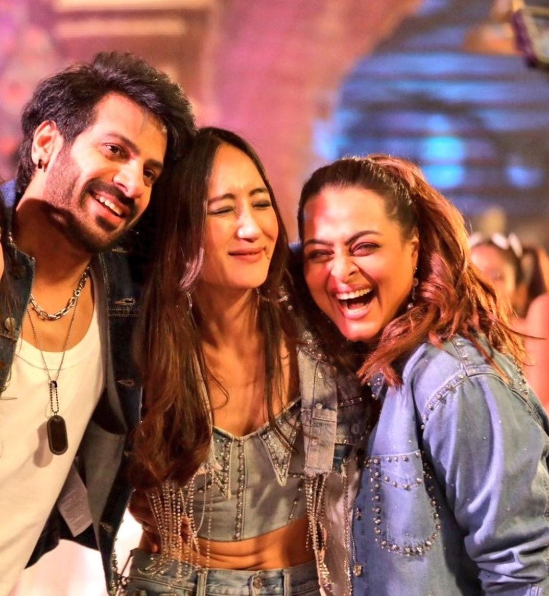 90s Sensation Shilpa Shirodkar's love filled note for Karan Veer Mehra and Chum Darang is a reflection of strong bonds she made in Bigg Boss 18 house