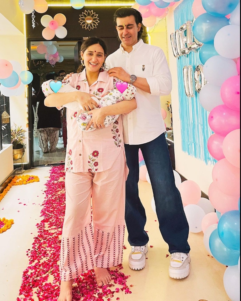 Celebrity Couple Gautam Rode-Pankhuri Awasthy's Duplex Home Captivate Your Eyes! Let’s Explore Their Elegant Interiors To Earthy Tones!