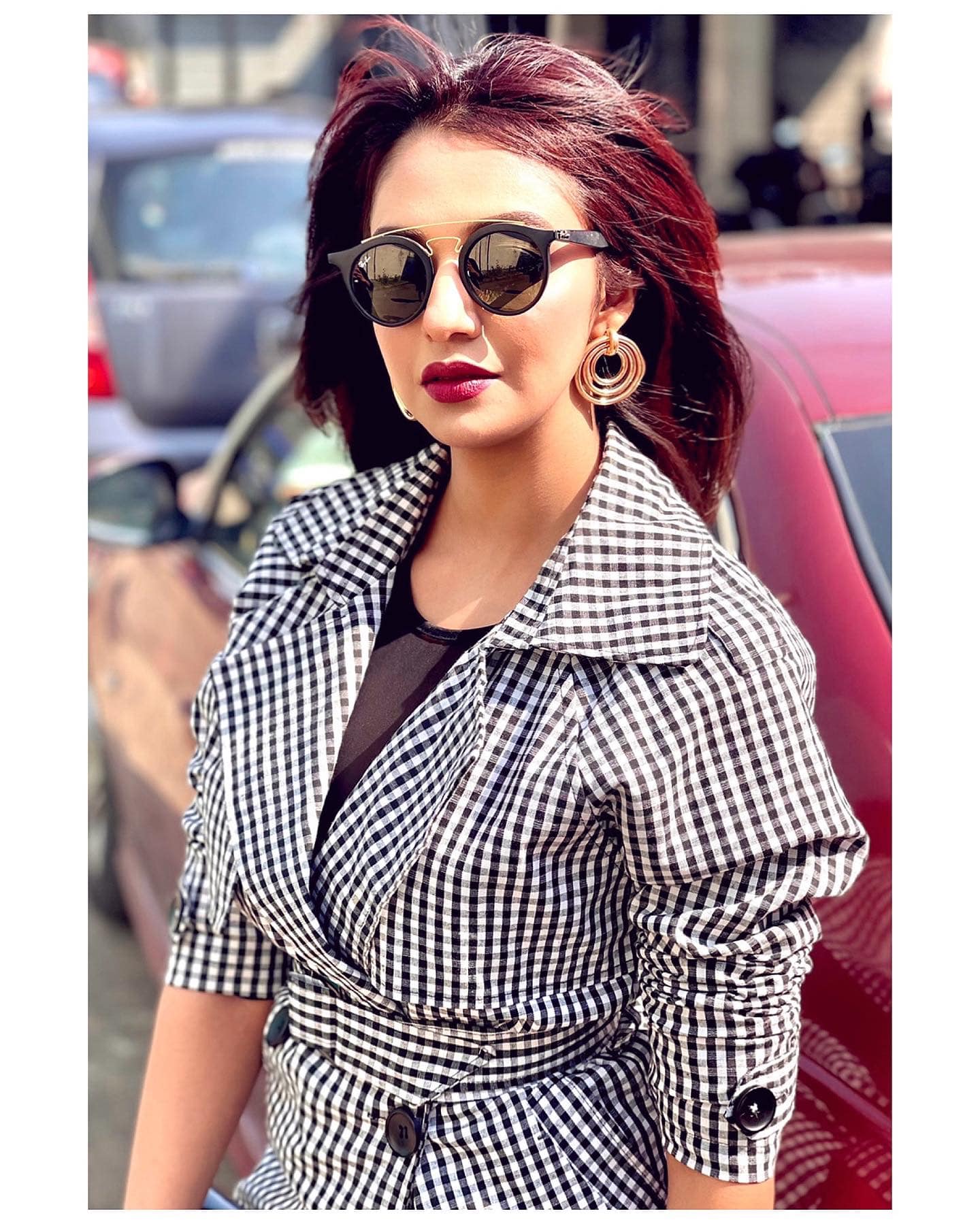 Getting Ready Is Not Easy Which Need Many Hours To Be Look Picture Perfect! This Is What The Actress Kavita Banerjee Opens Up!