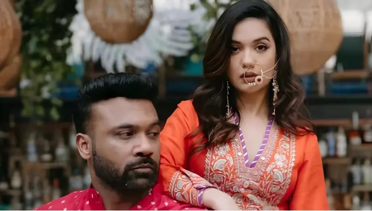Television Industry Fame Divya Agarwal's Husband Gave A Strong Reaction To The News Of Their Separation. Check What He Added!