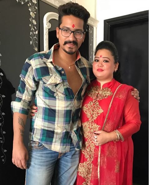Shweta Tiwari Reveals A Funny Incident On Bharti And Haarsh&#39;s Podcast. Yup, She Caught This Couple When They Were Secretly Dating!