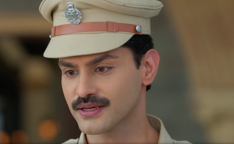 My character is driven by love, fear, and desperation” says Rishi Saxena 