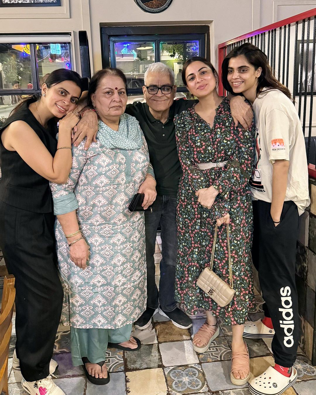 Kundali Bhagya Actress Shared An Unforgettable Moments On Social Media From Her Father’s Birthday Celebration 