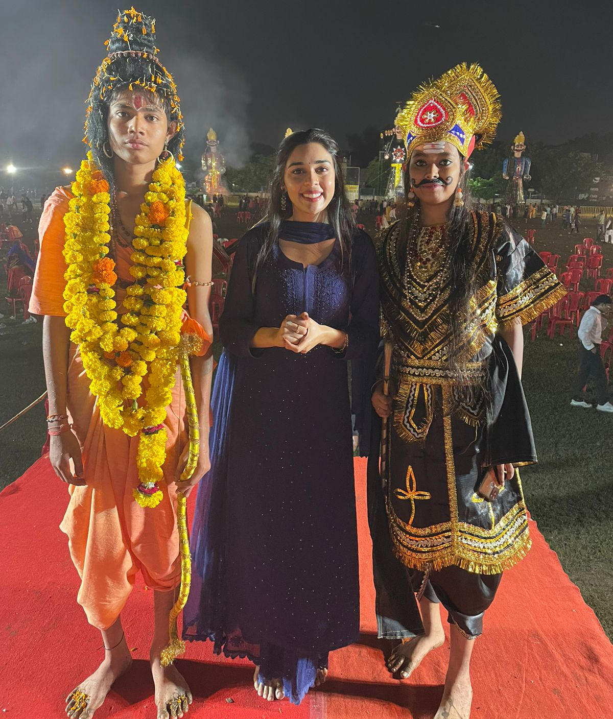 Eisha Singh soaks in festive fervour as she visits her hometown Bhopal to celebrate Durga puja. 