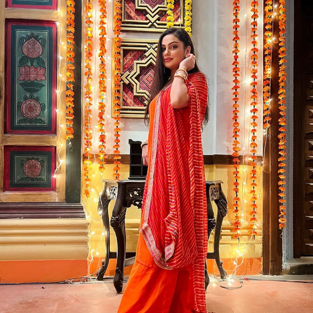 Exclusive: Actress Komal Rajput Is Playing Mehah Siya’s Friend In The Television Serial Saubhagyavati Bhava -2. 