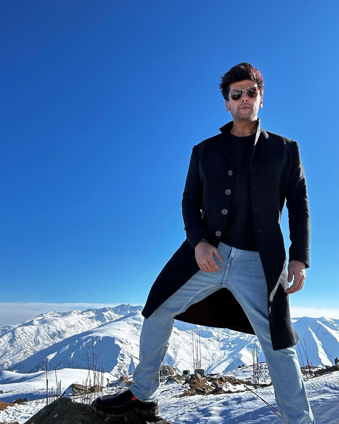 The Trip Is All About Enjoyment And Adventure. Kushal Tandon Continuously Gives Updates To His Fans From Kashmir!   