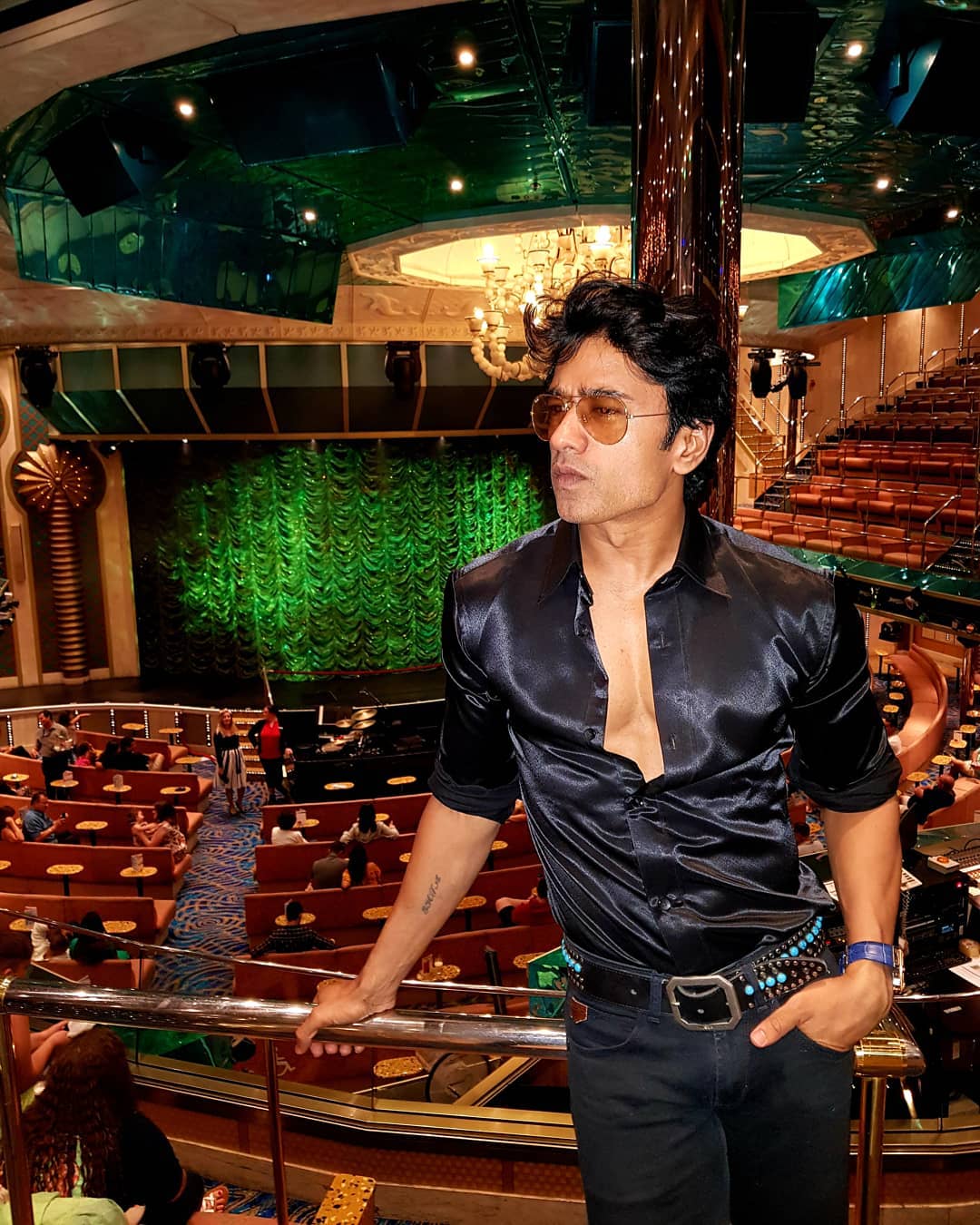Talented Actor Vinit Karkar Shared Glimpse Of Behind The Scenes From Sets Of Shrimad Ramayan. He Said It Takes A Lot of Time To Look Like A Demon, See More About It