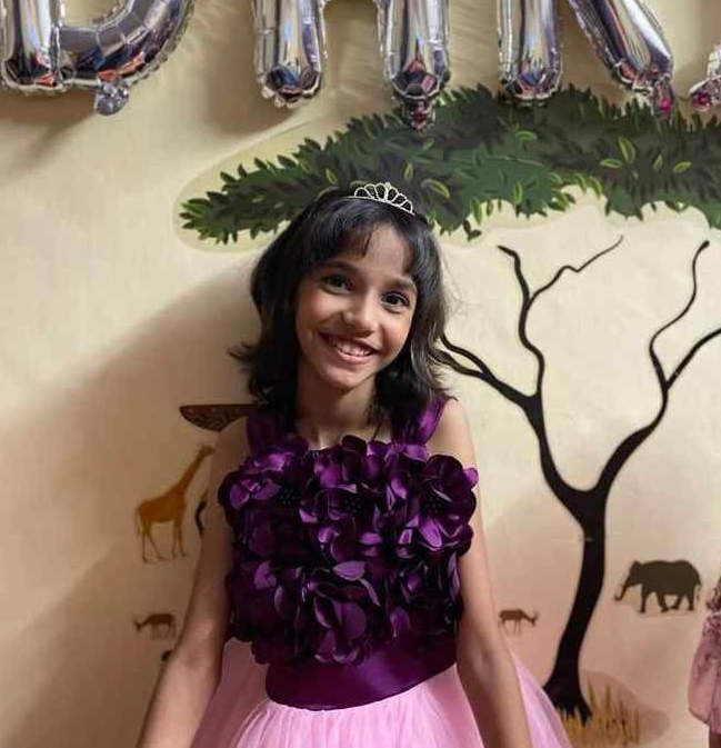 Child actor Dhriti celebrates her birthday, vows to support street kids with study materials