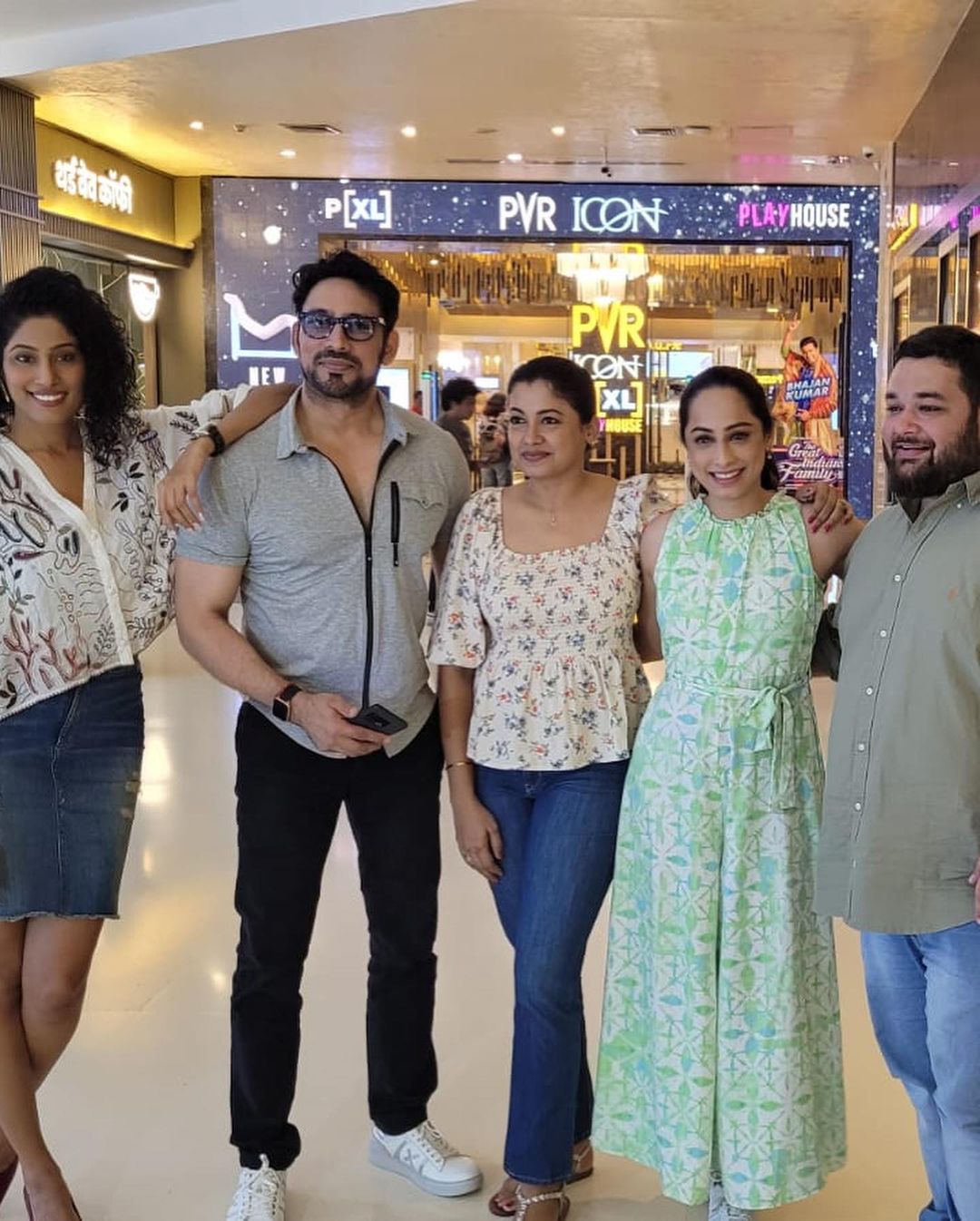 CID Fame Artists Alana Sayed, Ajay Nagrath, Janvi Chheda, Shraddha Musale, And Hrishikesh Pandey Posted Their Reunion Pictures!