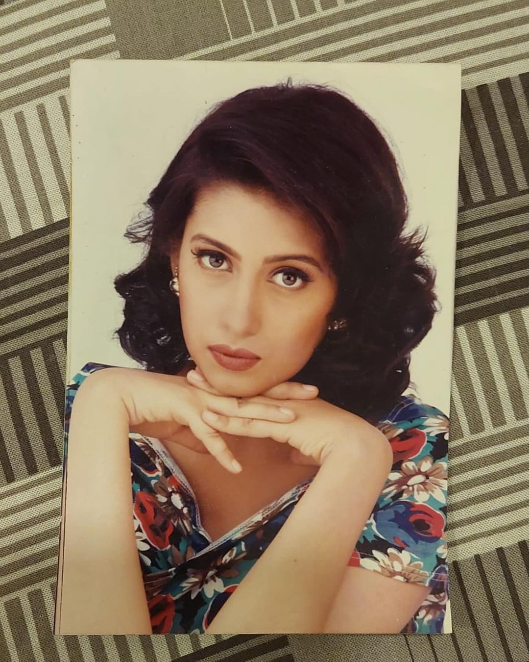 Actress-Turned Politician Smriti Irani Captivates Hearts Of Followers With Her Throwback Picture; Mouni Roy, Aashka Goradia And Few Others Shower Love!