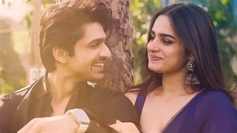 Unexpected Reel From Abhishek Kumar And Ayesha Khan Surprised Fans. Check Here How They Receive Love From Them!