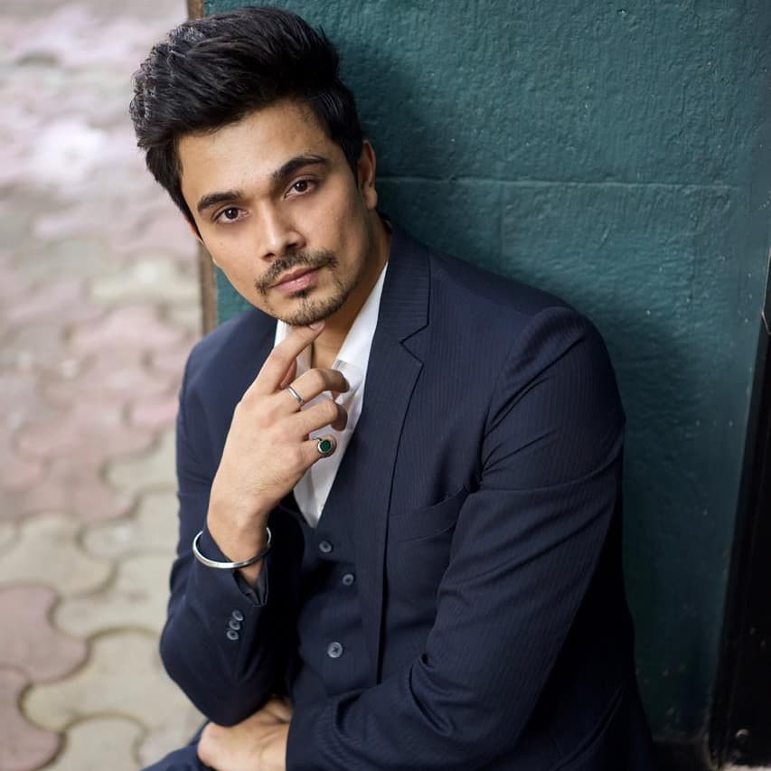 Anuj Sullere