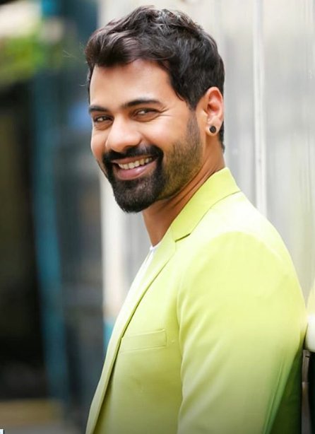 Shabir Ahluwalia